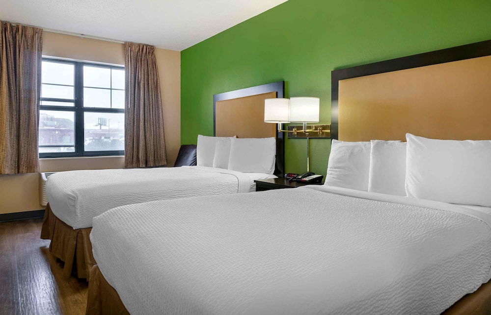 Extended Stay America - Detroit - Roseville 18/50