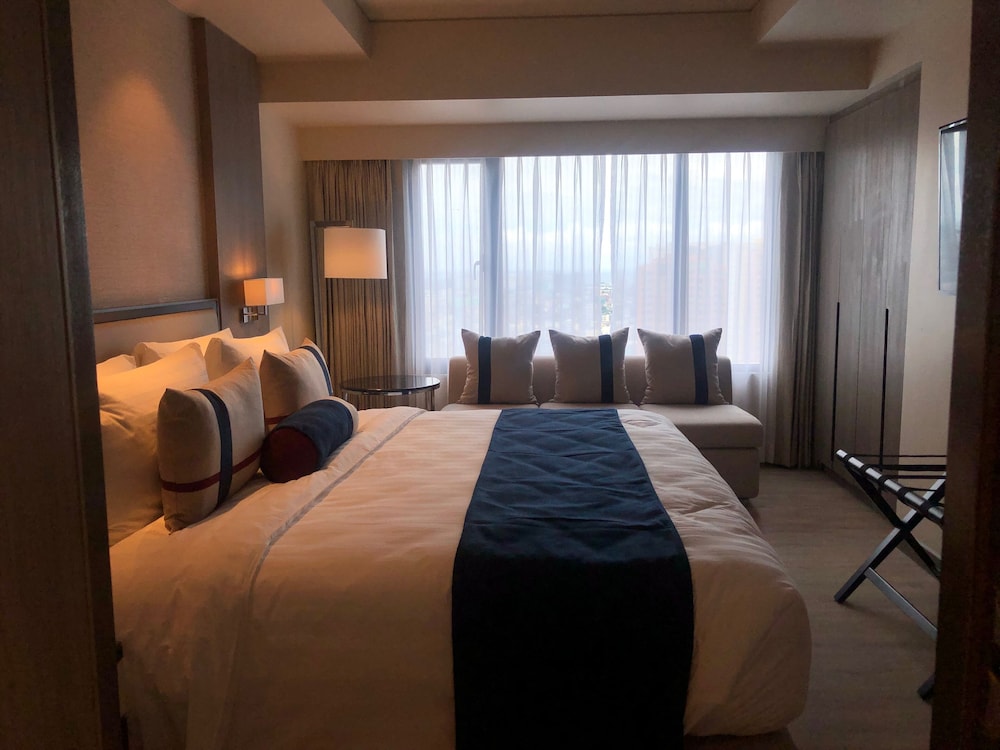 Seda Residences Makati 21/71