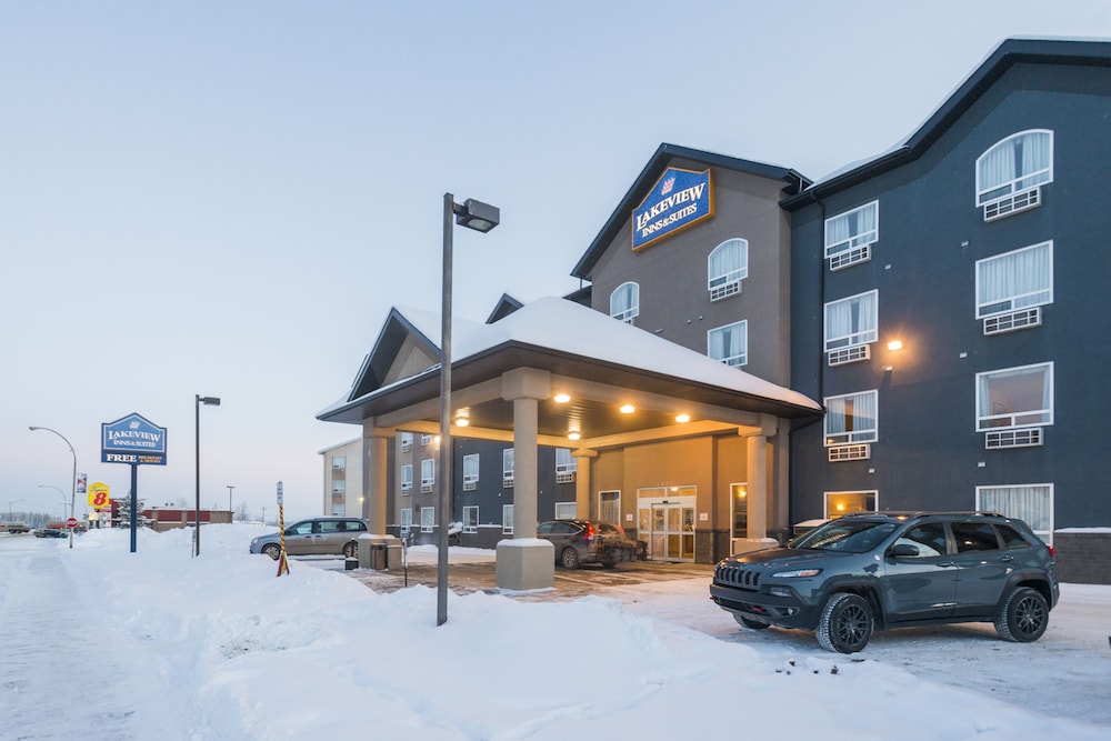 Lakeview Inns & Suites - Fort Nelson 6/35