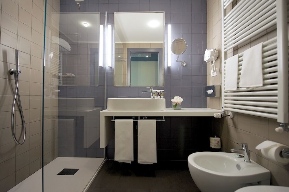 MERCURE FIRENZE CENTRO 71/73