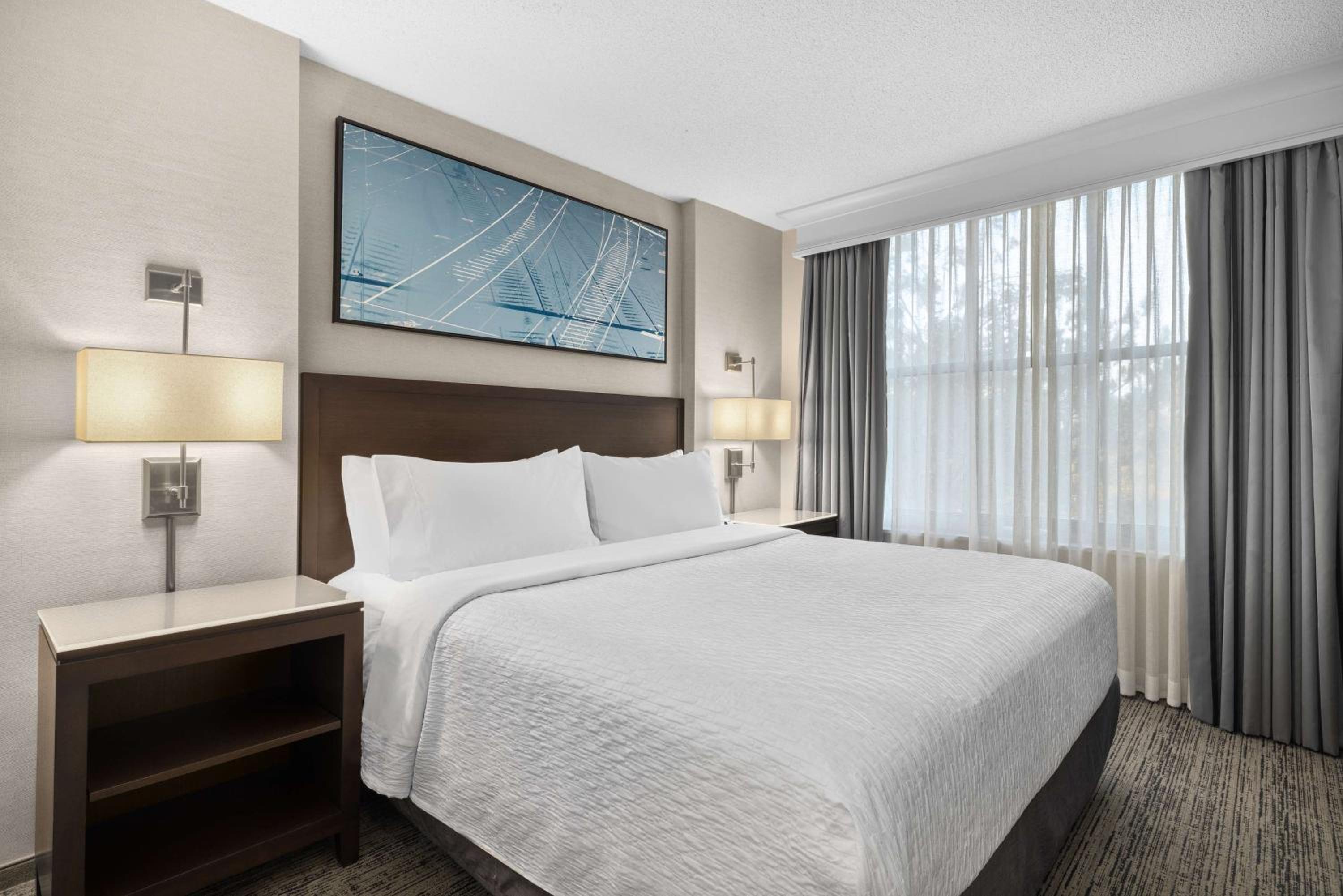 2 ROOMS, SUITE, KING BED, ACCESSIBLE