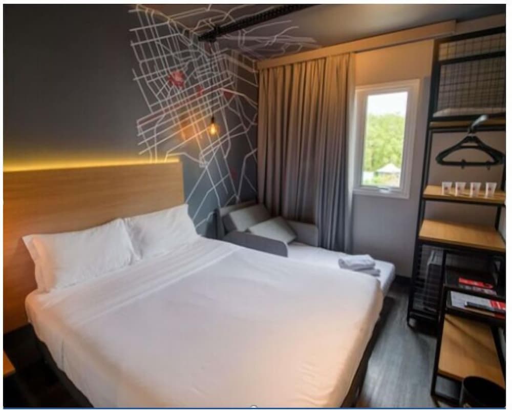 Ibis Curitiba Batel، كوريتيبا 18/46