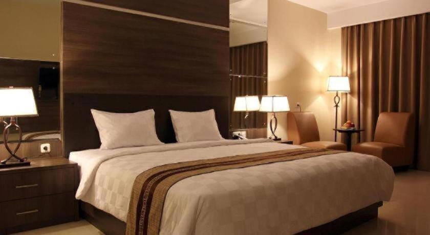 Mega Permata Hotel 16/39
