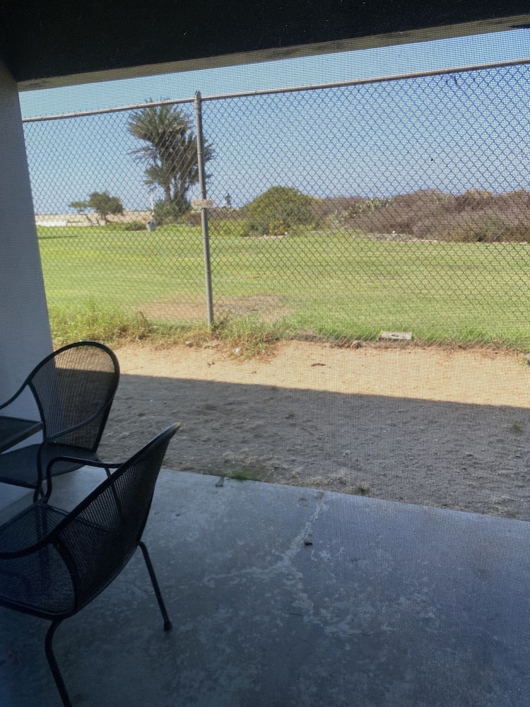 Ocean Villa Inn 44/66