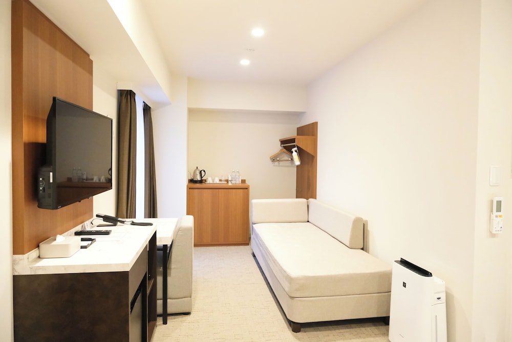 Luxcare Hotel Osaka 40/53