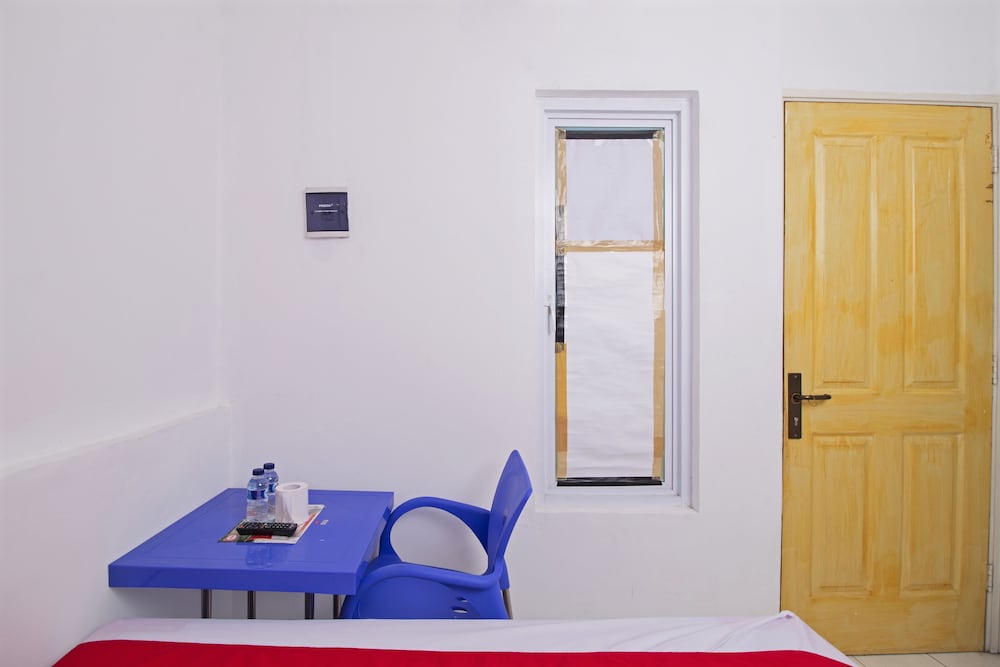 Reddoorz Near Stan 18/23