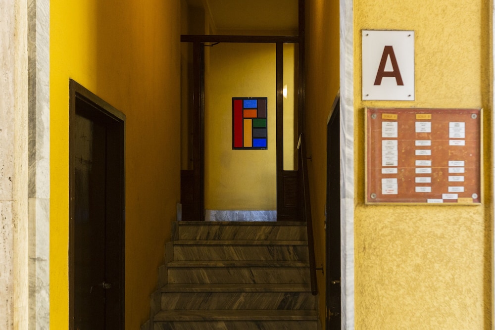 notaMi - Yellow Line Apartment 11/29