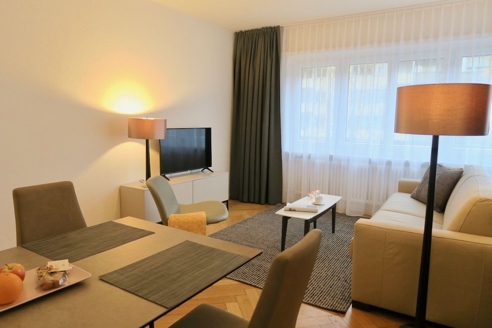 Zurich Furnished Homes 34/50