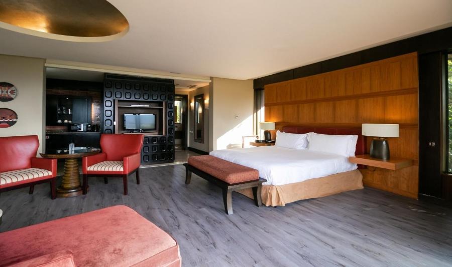 Connecting, Nature, Suite, Single Bed