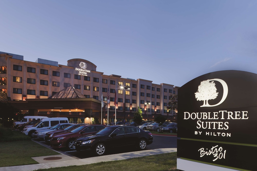 Doubletree Suites By Hilton Bentonville in BENTONVILLE - AR