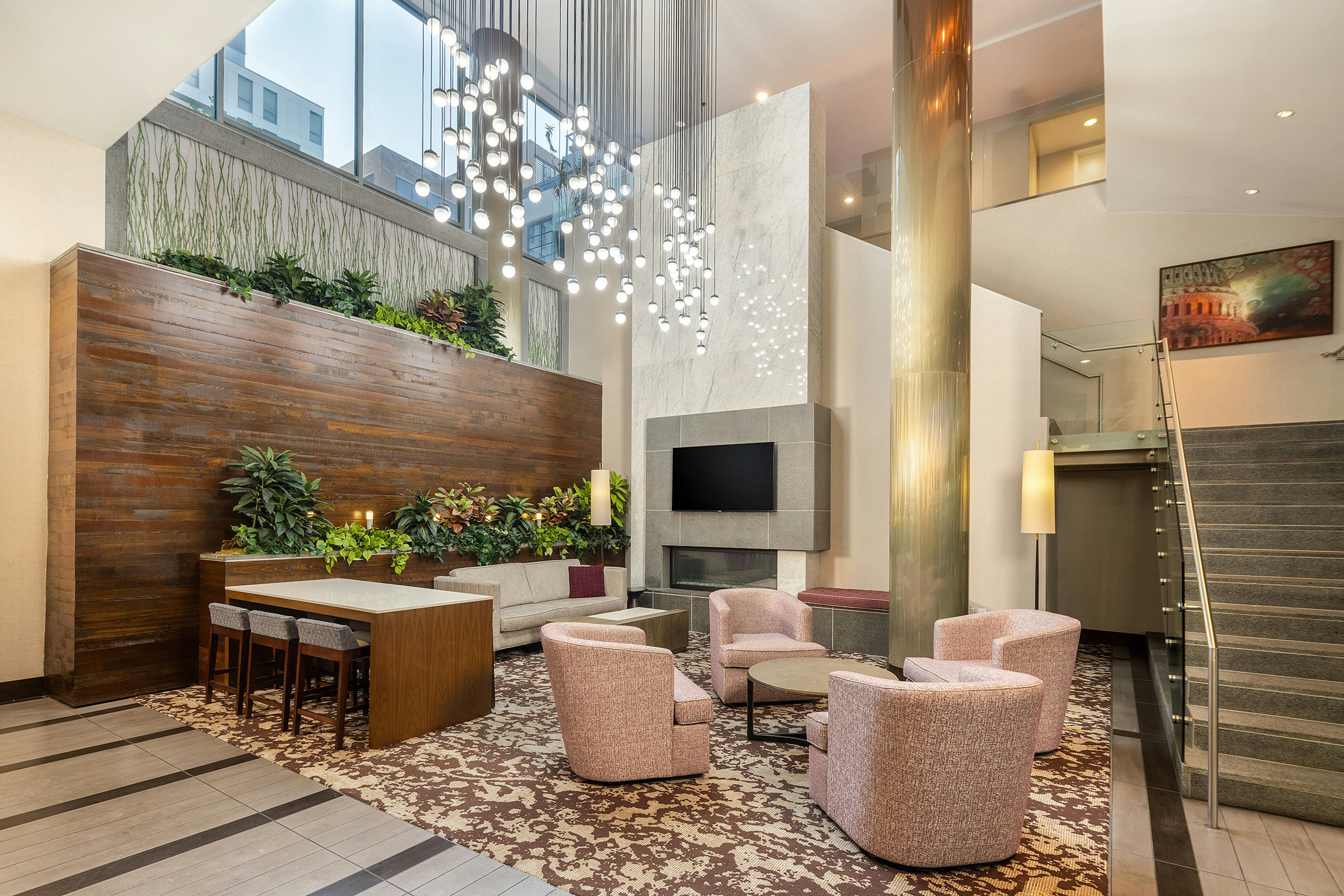 Hilton Garden Inn Washington DC Georgetown Area 8/23