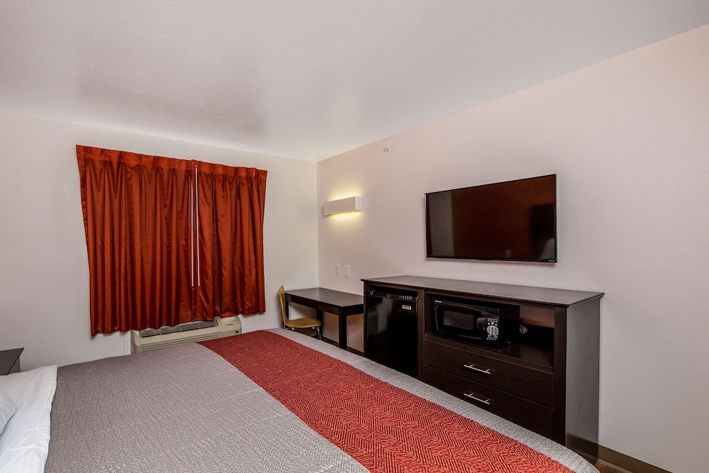 Motel6 Peoria, IL 32/66