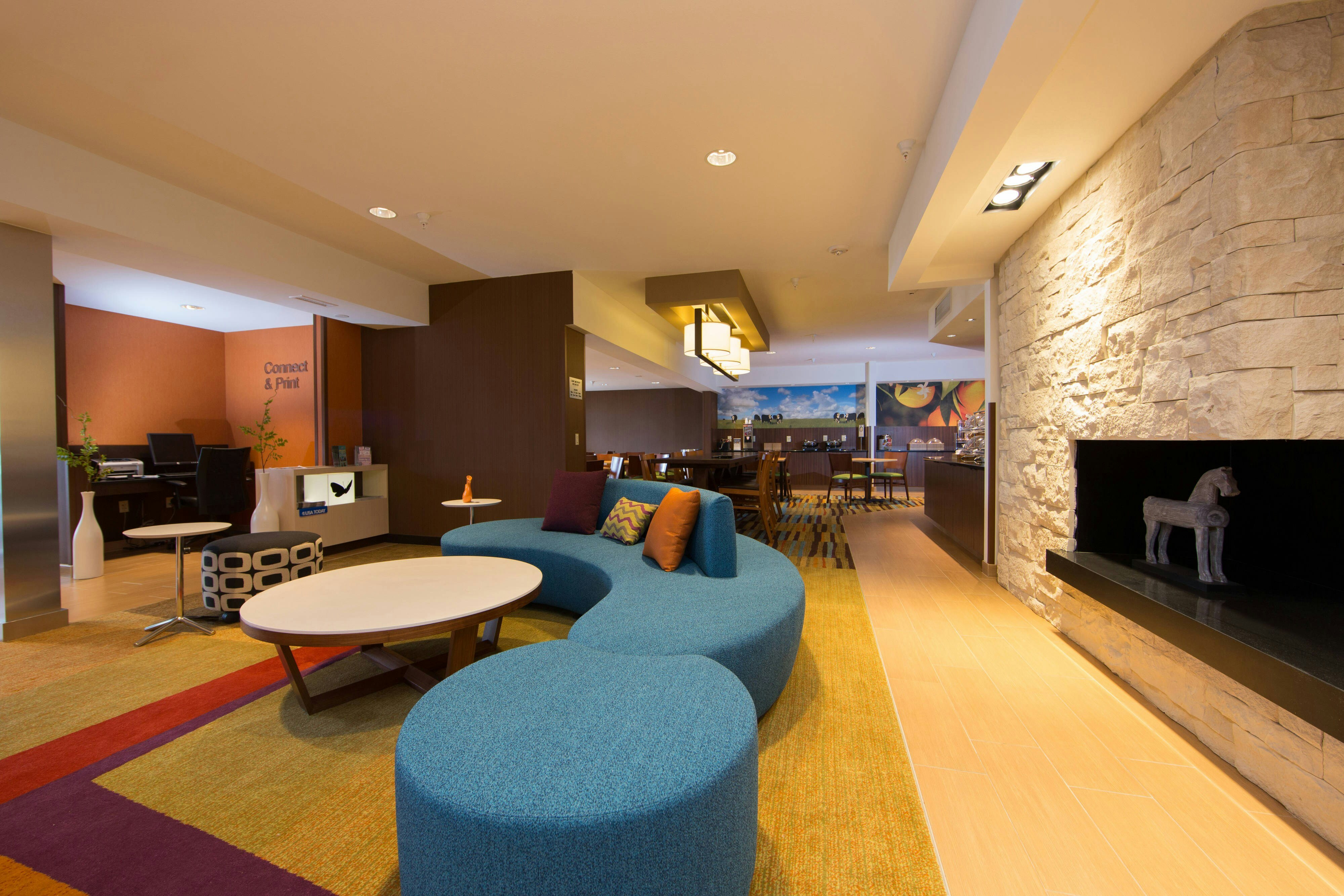 Fairfield Inn Suites By Marriott Burlington 4/7
