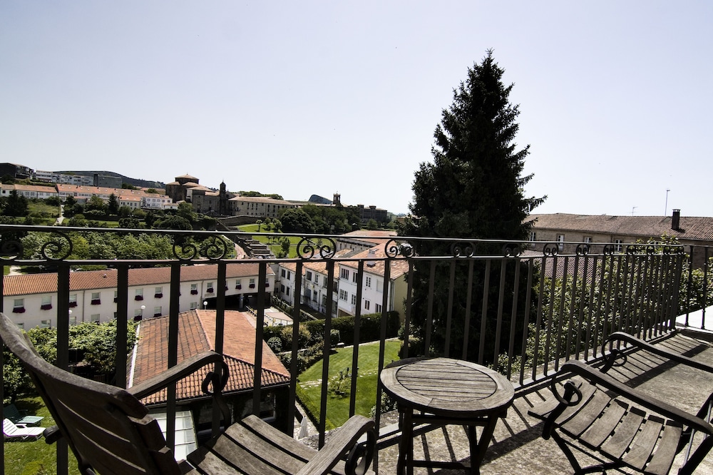 Virxe Da Cerca 26/42