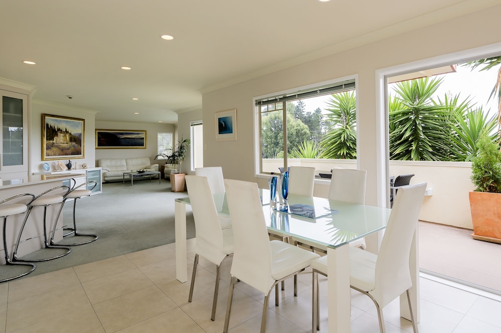 Seascape Villa Bed Breakfast 46/61