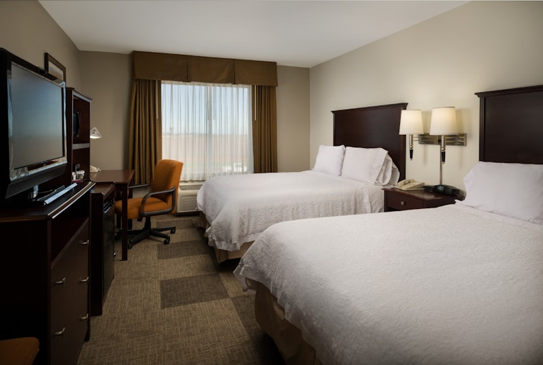 Hampton Inn & Suites Altus 9/40