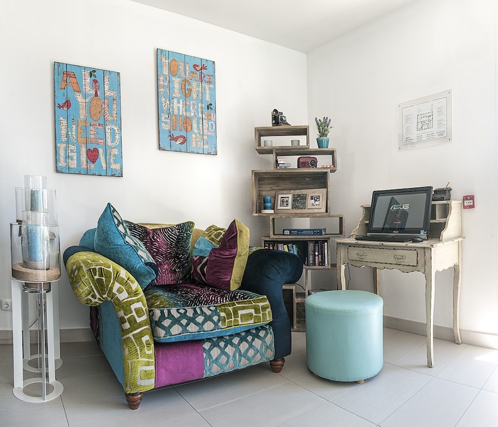 MARETA VIEW BOUTIQUE BED AND BREAKFAST 25/50