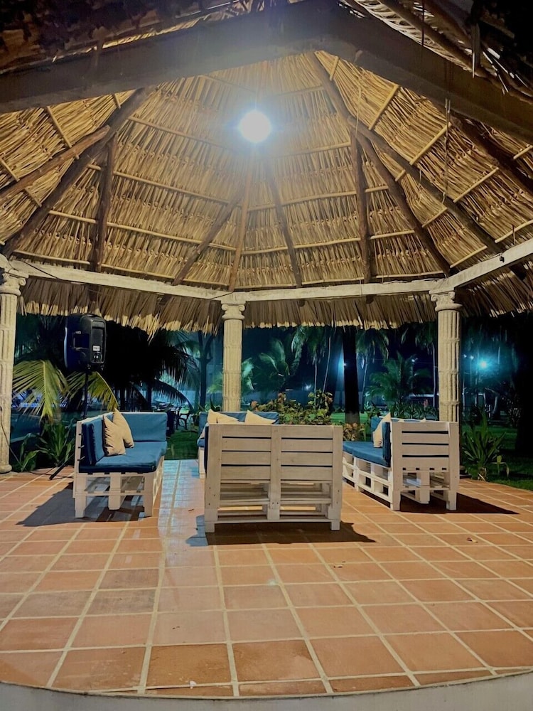 Hotel Tesoro Beach 22/50