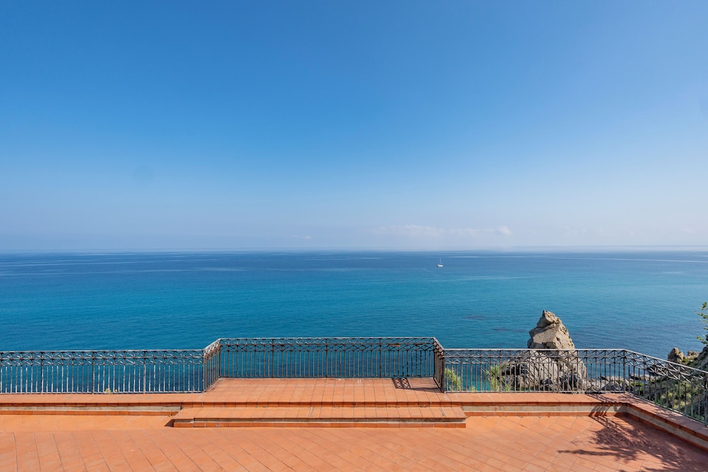 Il Poggio di Tropea 70/78