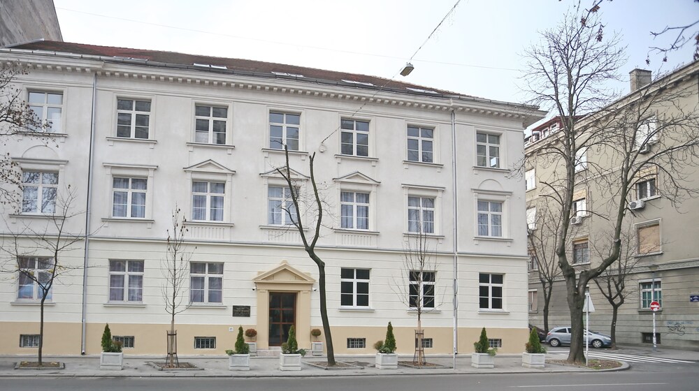 HOTEL THEATER BELGRADE 43/49