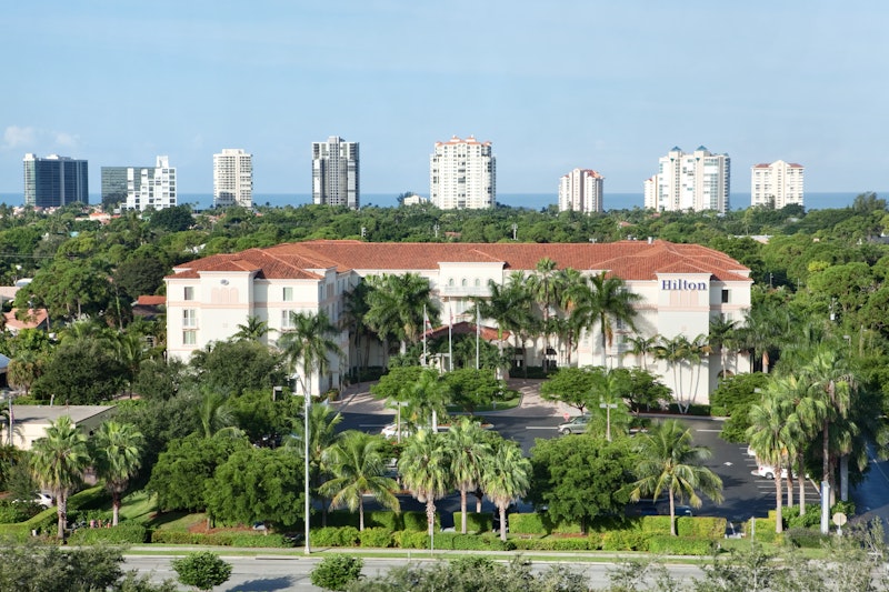 Hilton Naples 62/66