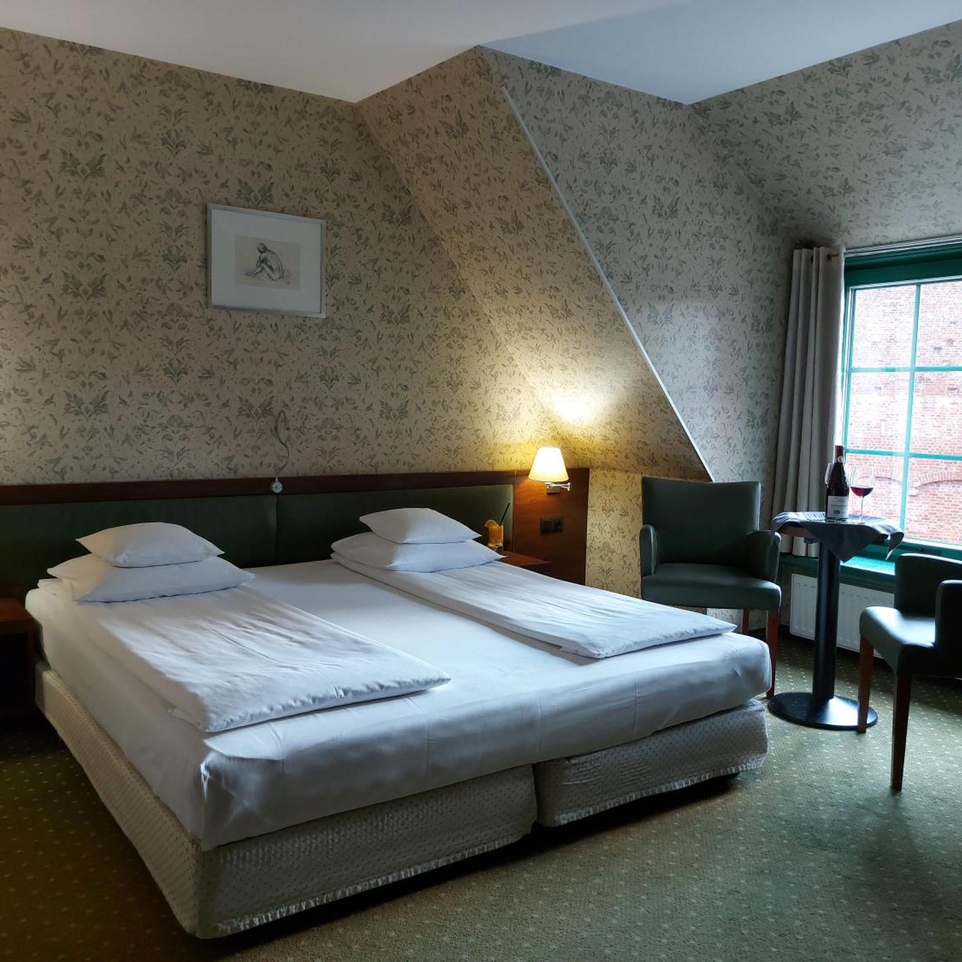 Hotel 1231 14/50