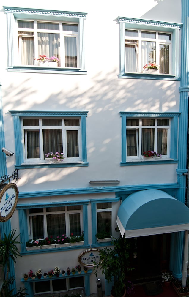 Blue Tuana Hotel 1/70