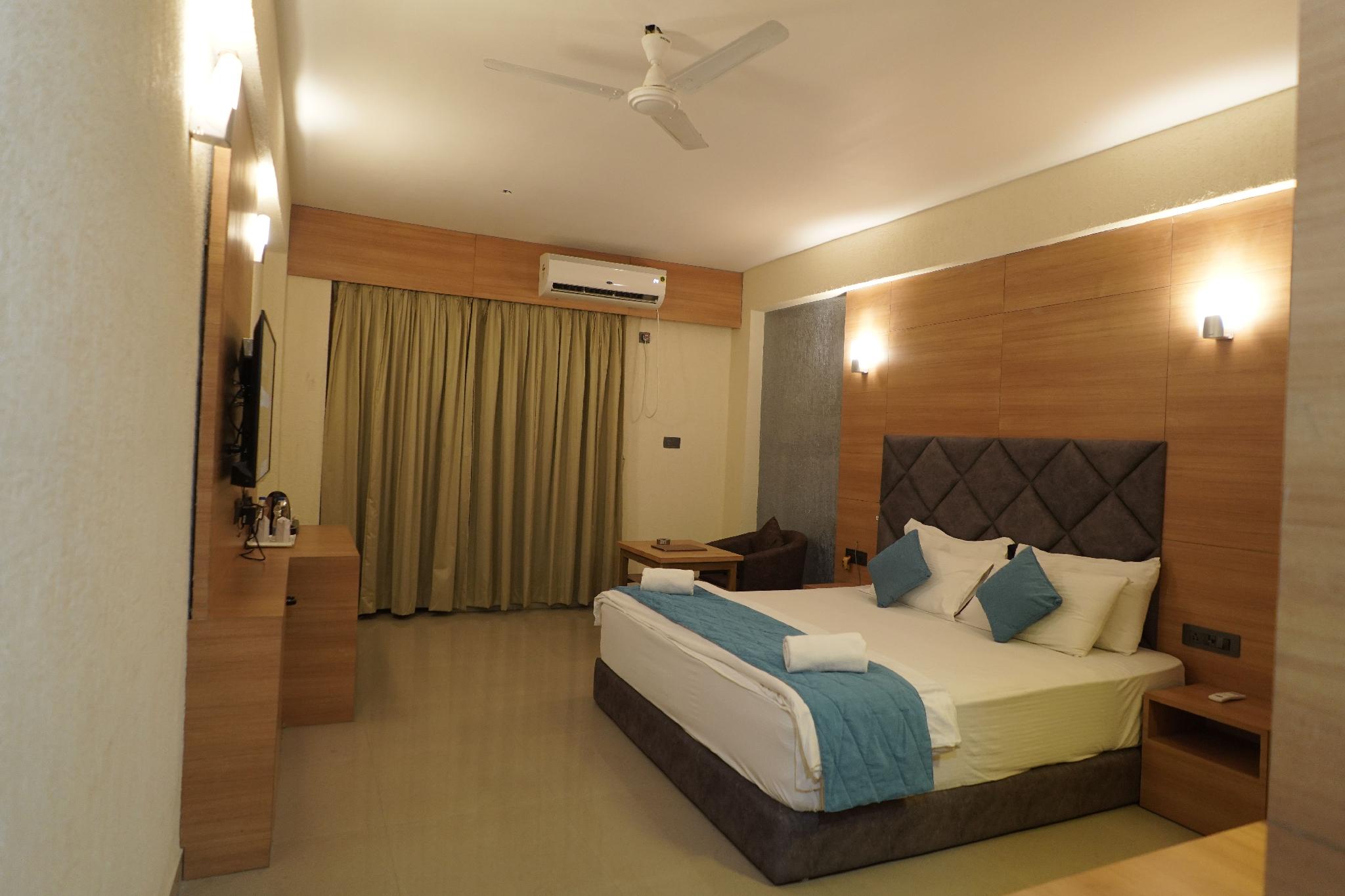 HOTEL KINGS CROWN MANDARMONI 18/37