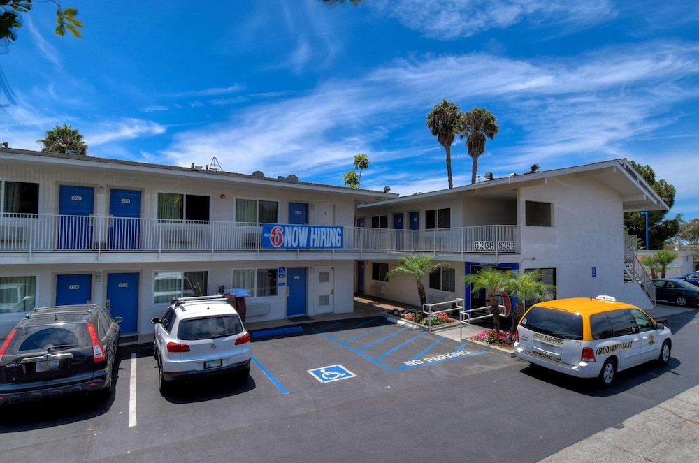 Motel6 Westminster, CA - South - Long Beach Area 31/43