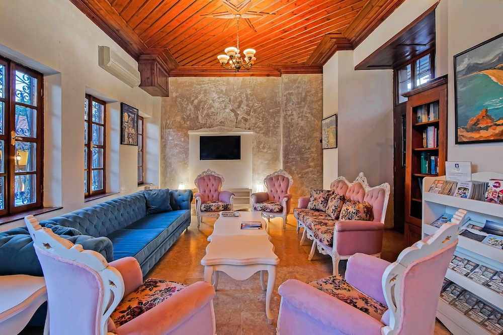 La Paloma Hotel 28/50