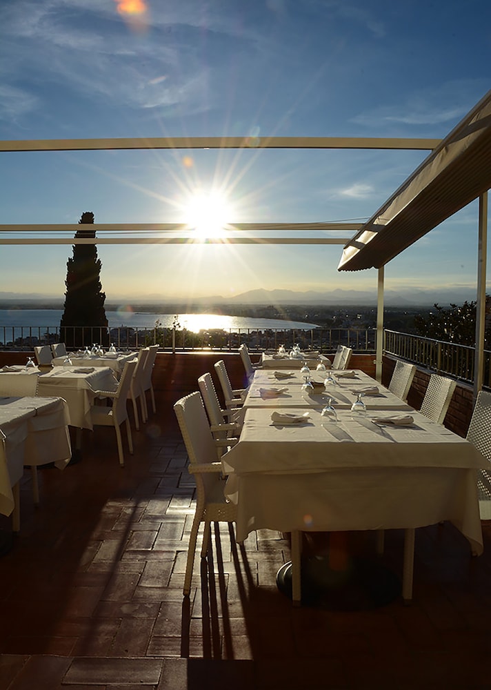 Hotel Grecs 26/37