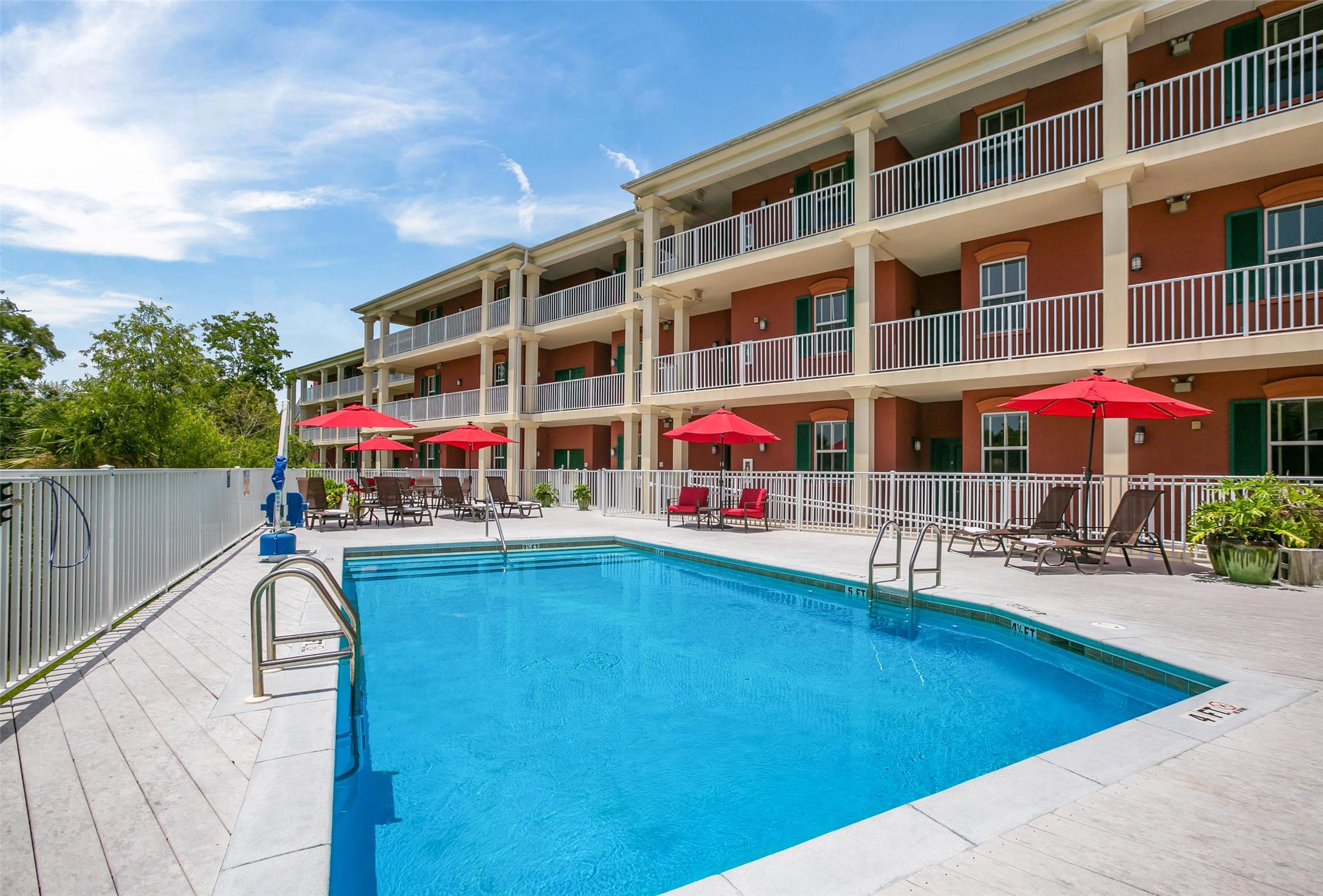 Water Street Hotel & Marina, an Ascend Collection Hotel 2/34