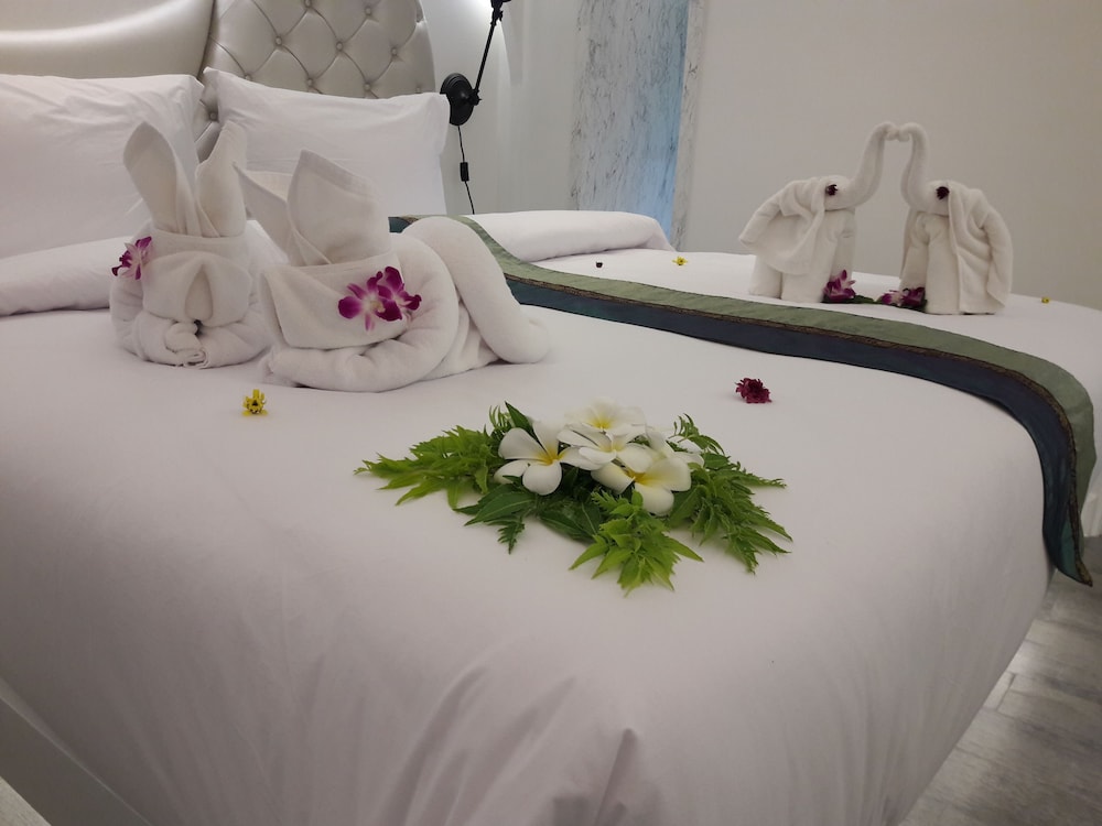 AVATARA RESORT 29/59