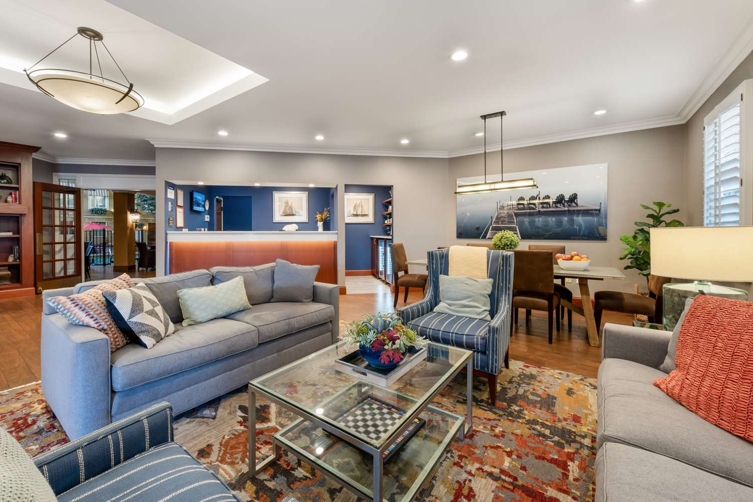 Best Western Plus White Bear Country Inn 27/47