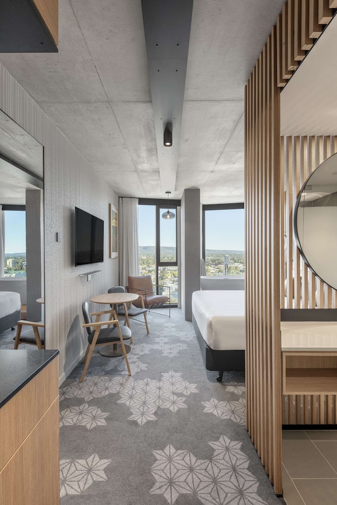 Vibe Hotel Adelaide 25/50