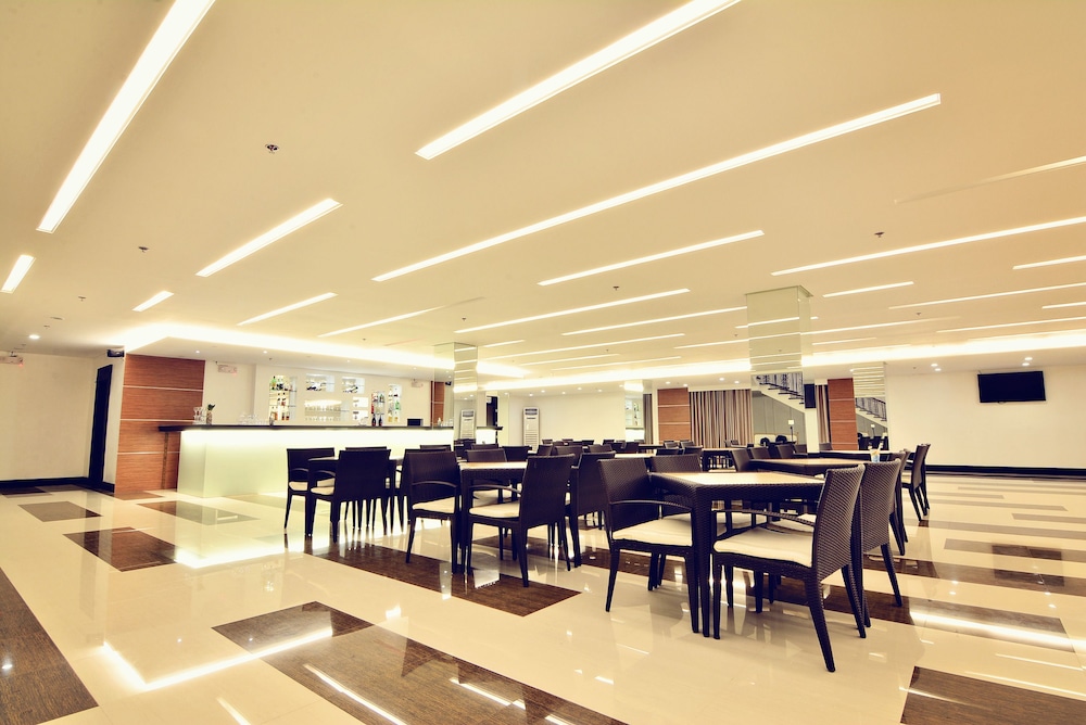 Citystate Asturias Hotel Palawan 45/55