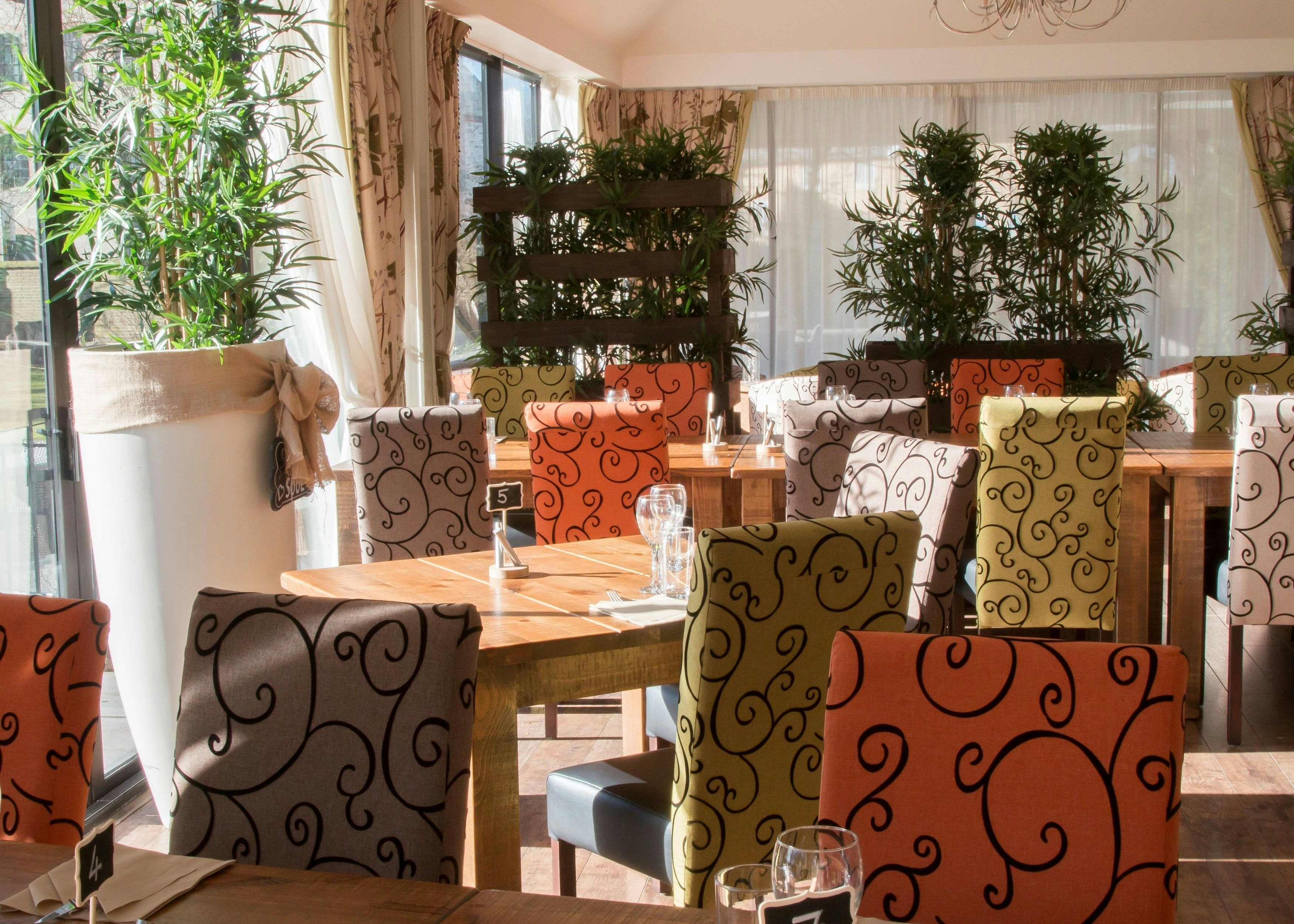 The Riverside House Hotel 5/11