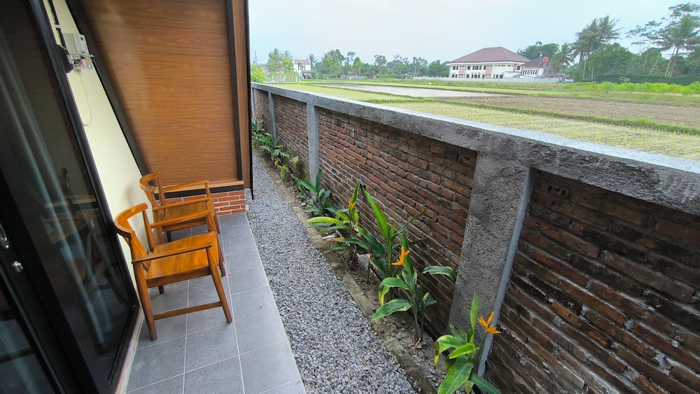 Harmony Homestay Magelang 5/50