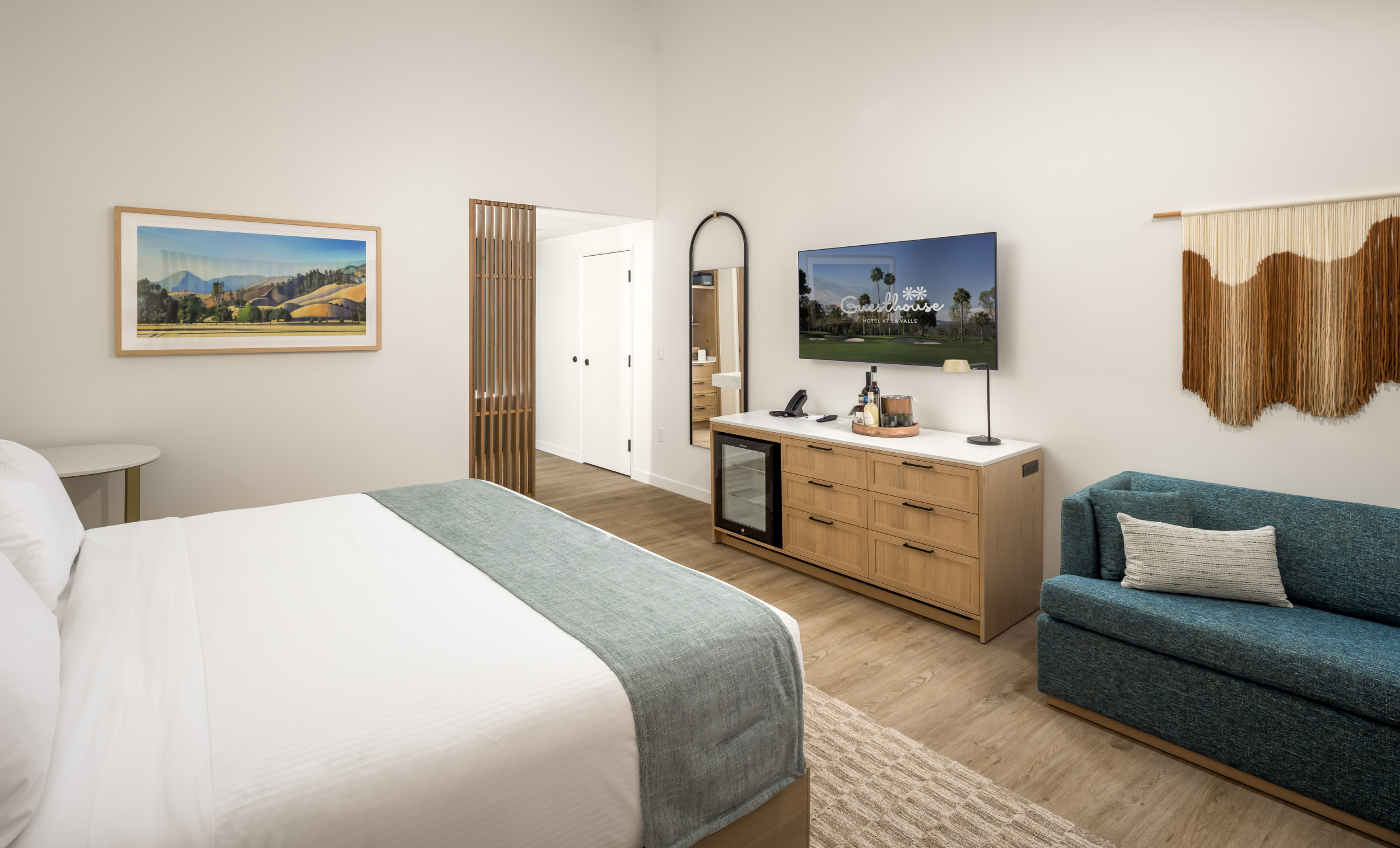 Room, King Bed, Golf Course View