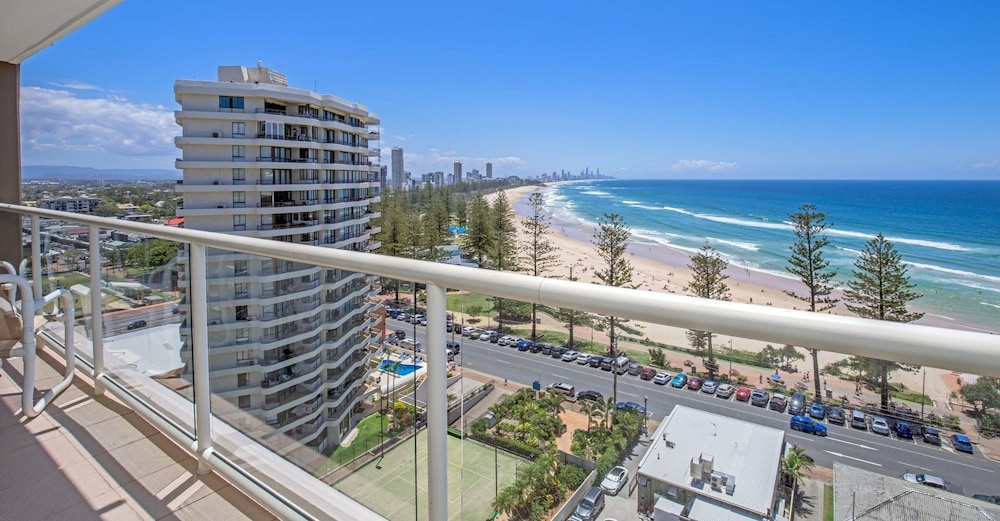 Burleigh Beach Tower 4/49