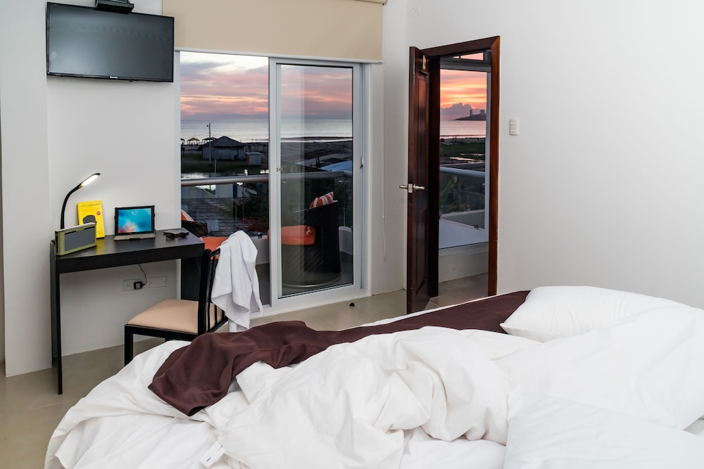 Hotel La Ria Playas 11/42