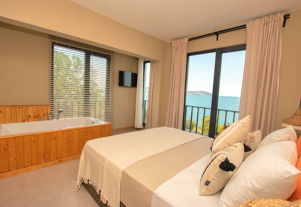 Koru Butik Otel 10/23