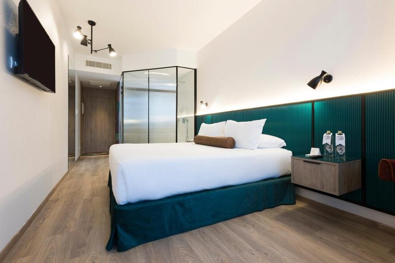Axel Hotel Bilbao - Adults Only 24/64