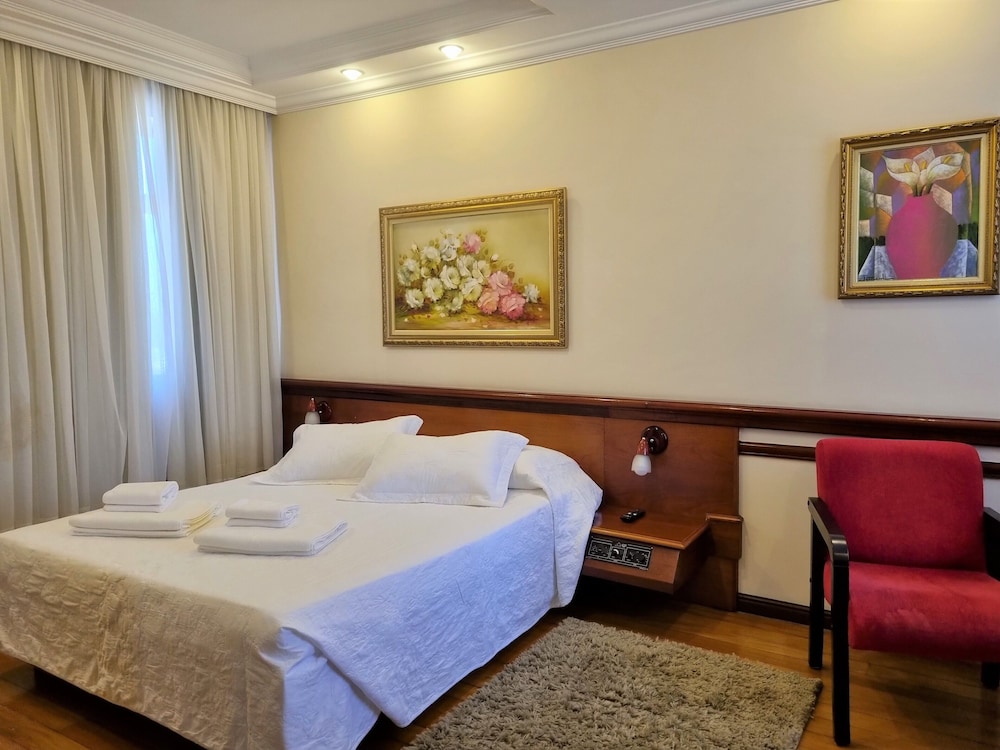 Lucape Palace Hotel 10/50