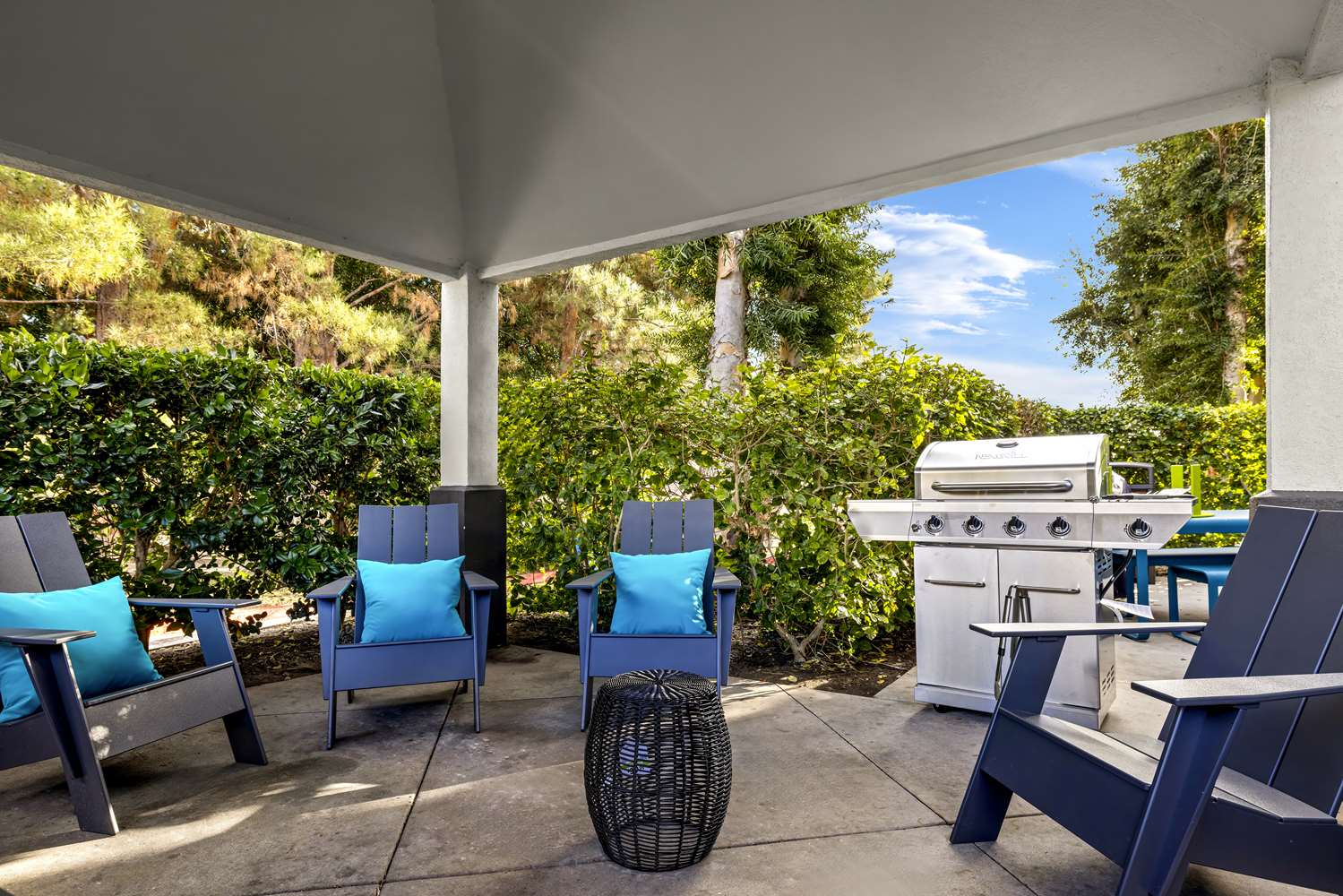 Sonesta Simply Suites Irvine East Foothill 15/20