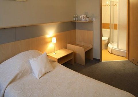 Hi Hotel Lechicka 4/13
