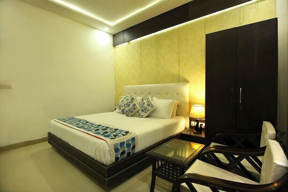 HOTEL RIYA PALACE 23/50