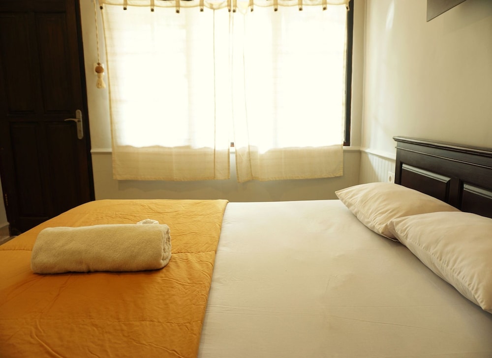 Sari Indah Cottages 23/41