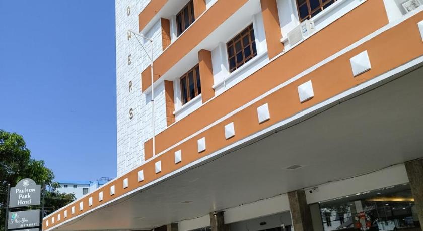 PAULSON PARK HOTEL 4/50