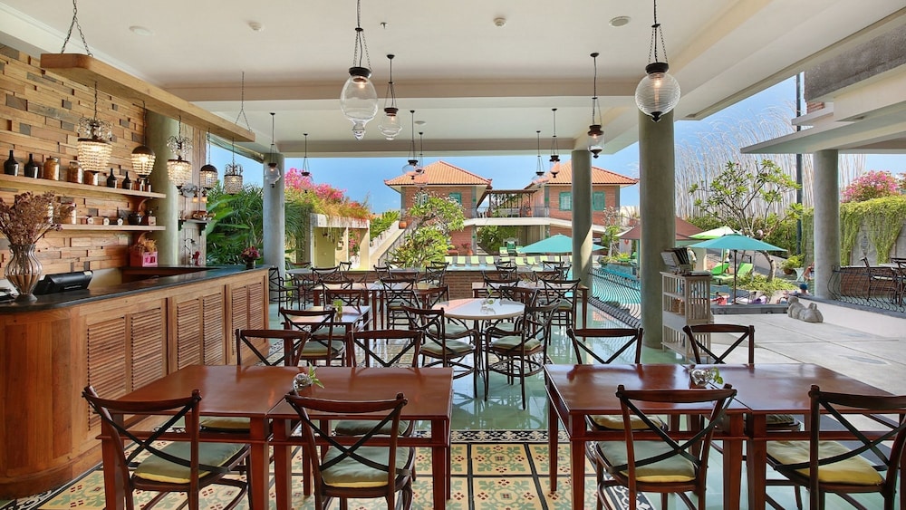 SOLTERRA SEMINYAK Boutique Hotel & Spa Powered by Archipelago 48/50